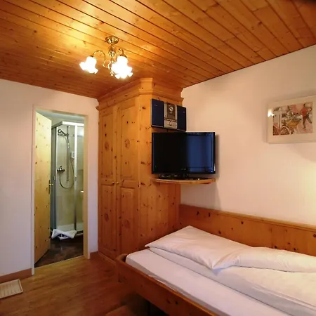 Han/Misafirhane Astras Scuol