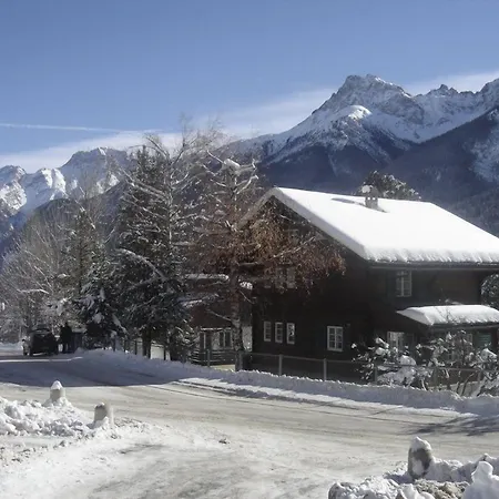 Astras Mini-hôtel 3*